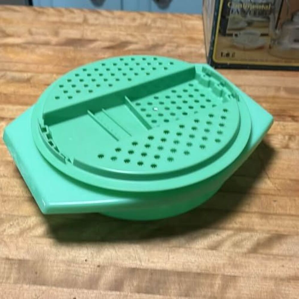 Vintage Tupperware Grate 'N Store